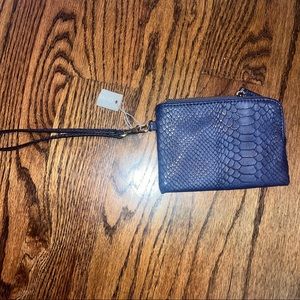 NWT Oliver Bonas Blue Faux Leather Snake Skin Wristlet Wallet